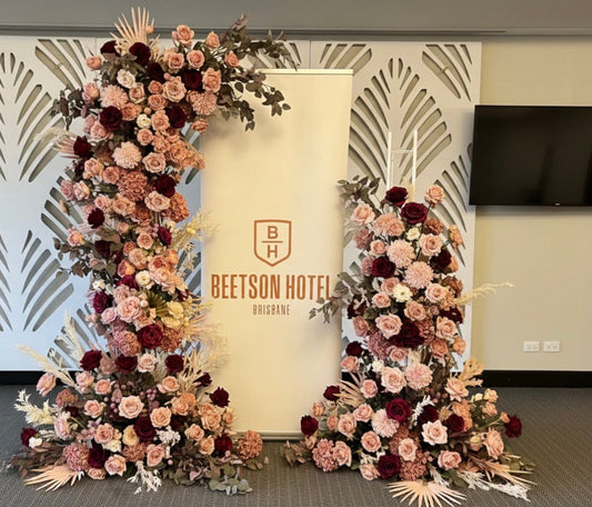Why More Brisbane Couples Are Choosing Wedding Flower Hire