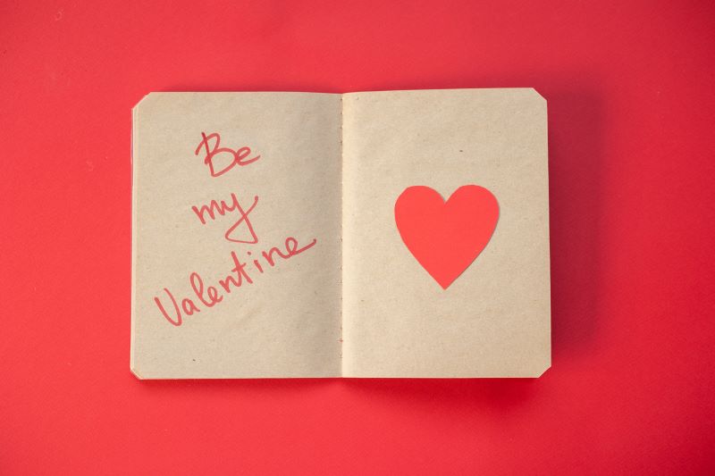 What to write on a Valentine's Day Card.