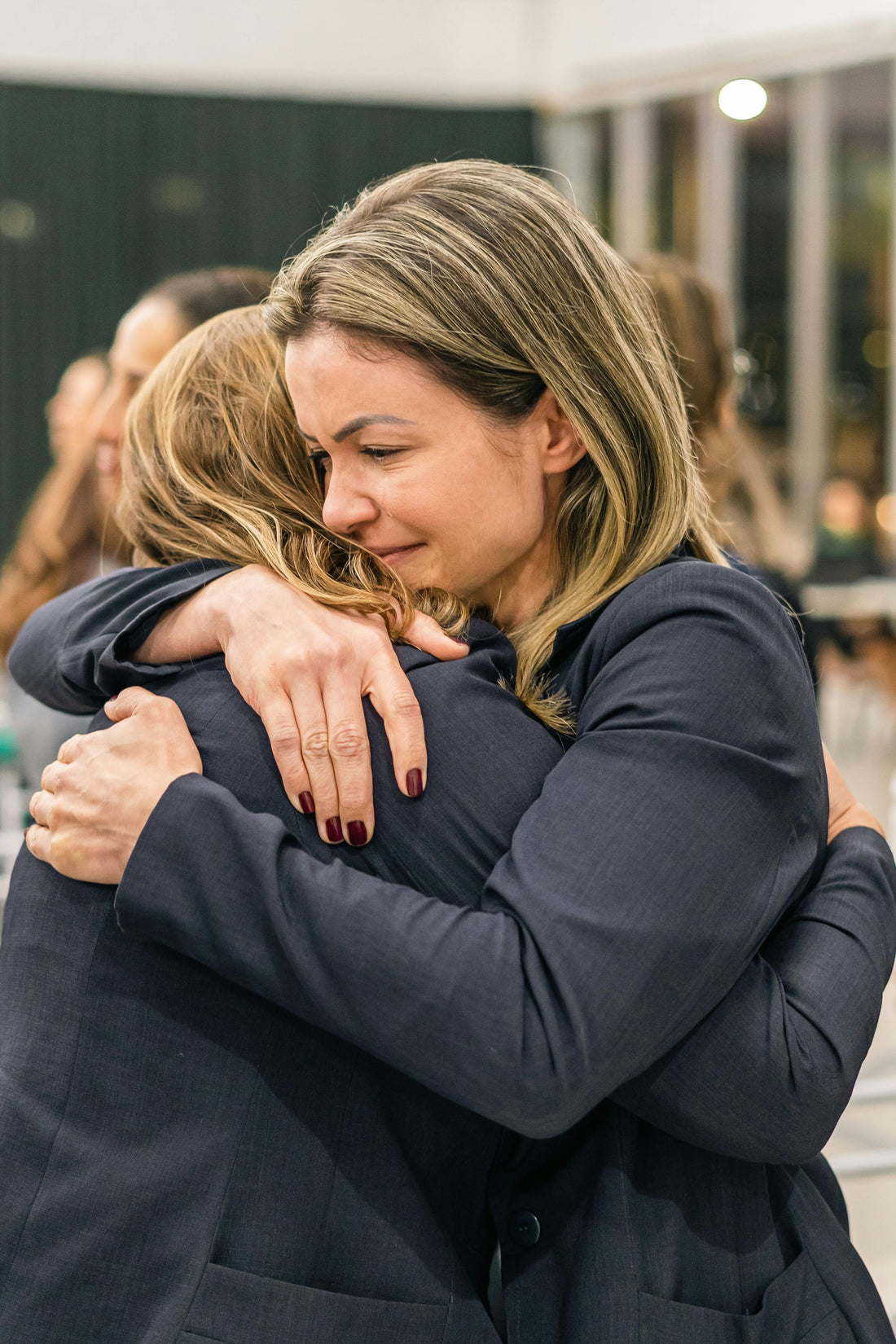 When Is the Right Time to Send Sympathy Flowers?