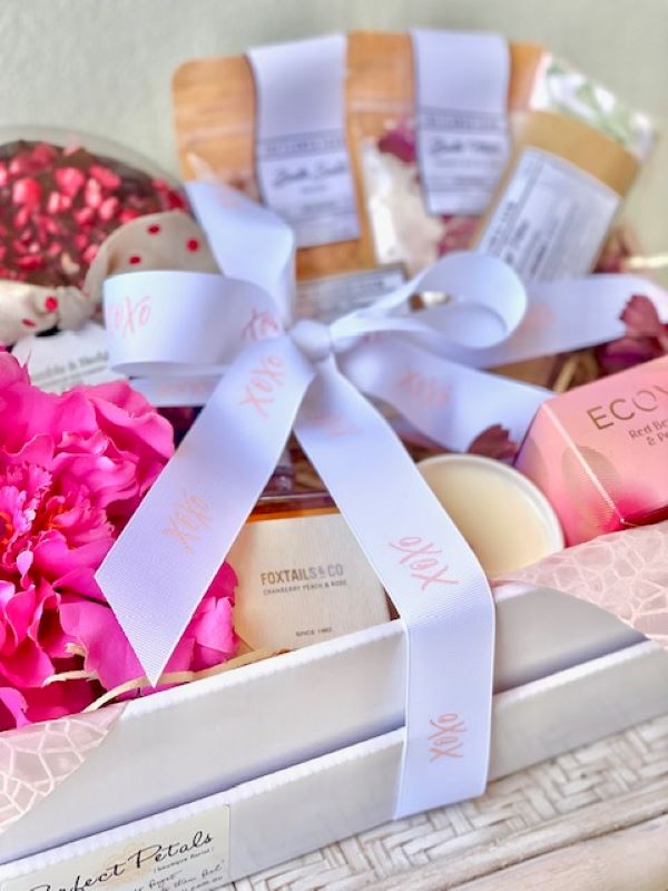 peony hamper products