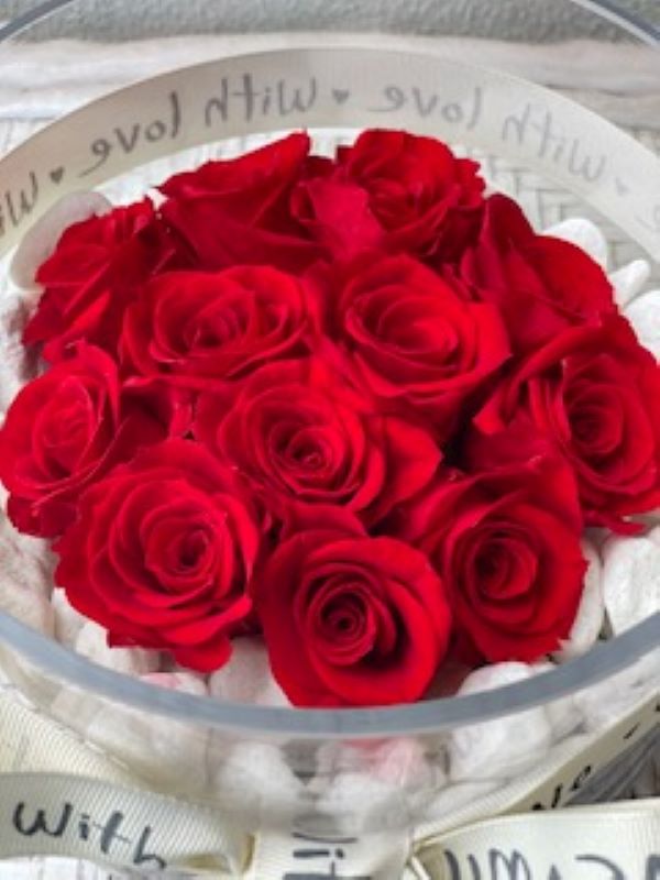 Valentines Day Flowers & Gifts