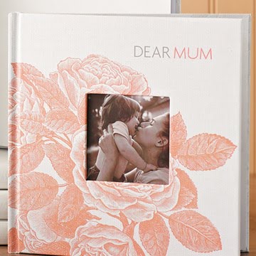 dear mum photo album with picture of mom kissing her child