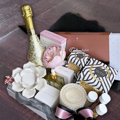 Luxe Pamper Hamper with Gold Prosecco, ECOYA Candle & Chocolates