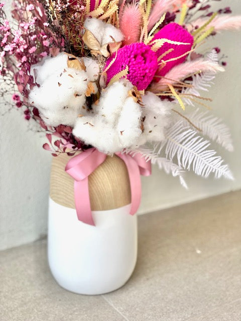 Dried flower vase pink with vase