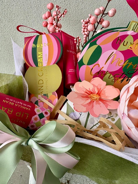Merry & Bright Christmas Pamper Hamper with Huxter Hand Cream, Lip Balm & Soap