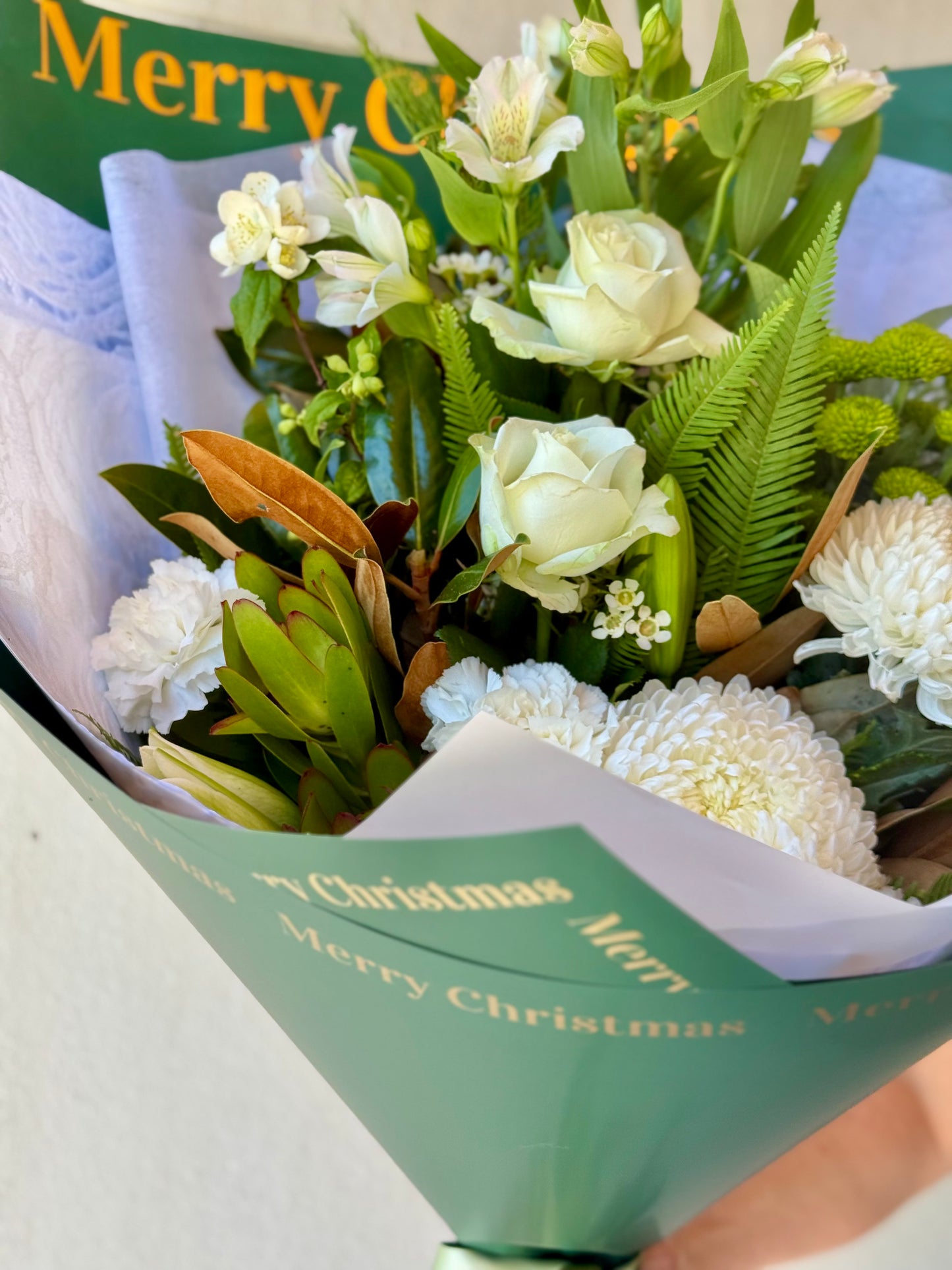 White Christmas Elegance Bouquet