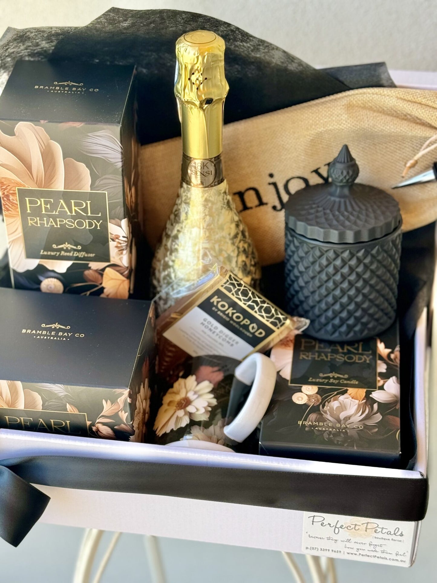 Golden Luxe Indulgence Hamper