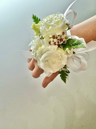 Wrist Corsage - Spray Roses